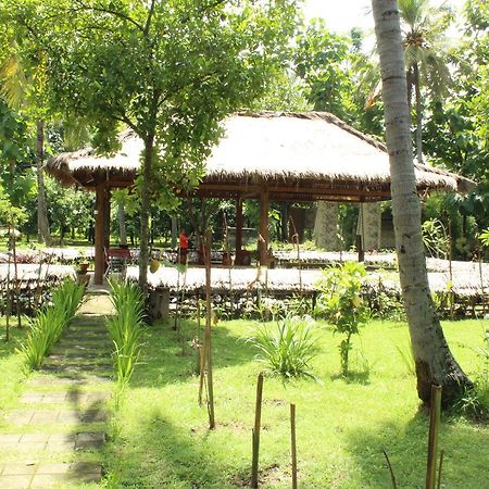 Gondang Beach Hotel Gili Trawangan Extérieur photo
