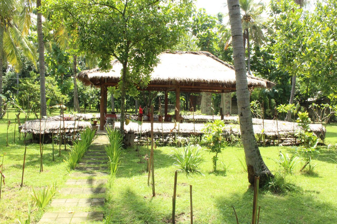 Gondang Beach Hotel Gili Trawangan Extérieur photo