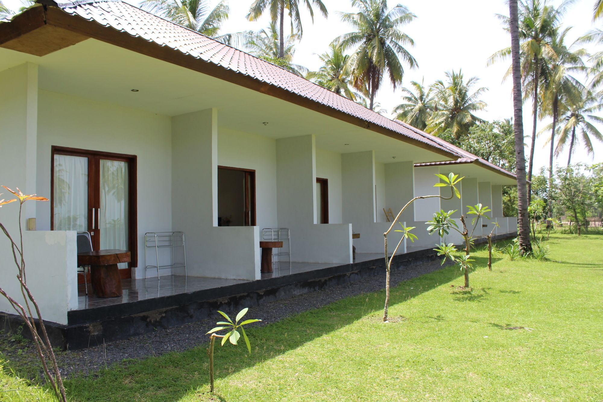 Gondang Beach Hotel Gili Trawangan Extérieur photo